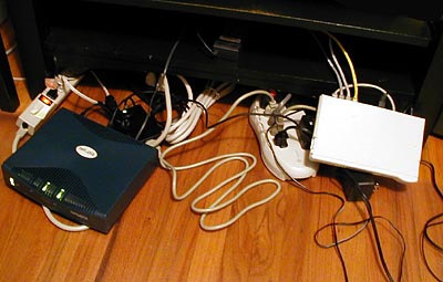 spagetti cables. yum. 